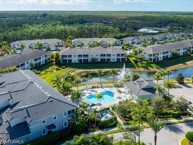 6960 Avalon CIR 801, Naples, FL 34112