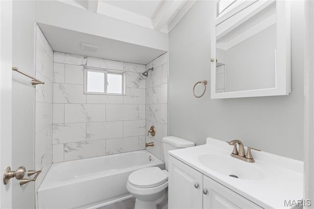 6 Mound Drive, St Peters, MO 63376