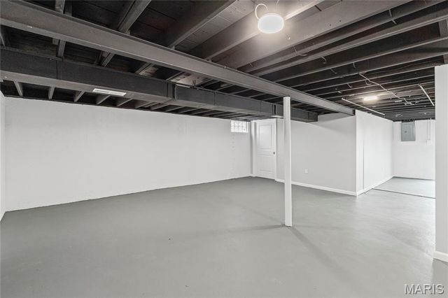 6 Mound Drive, St Peters, MO 63376