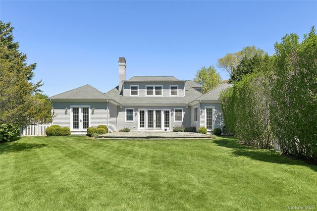 41 Edgewood Avenue, Bridgehampton, NY 11932