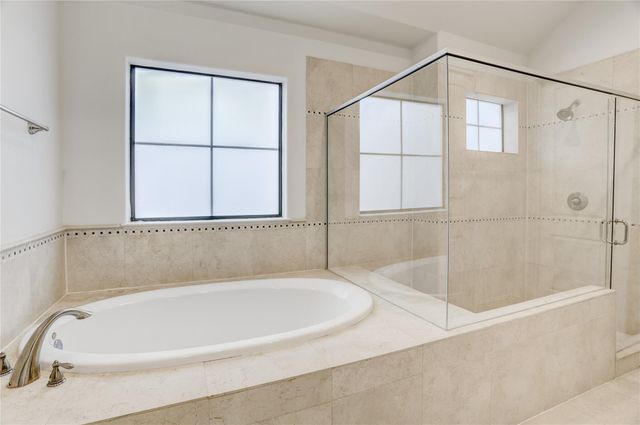 3225 Maxroy Street, Houston, TX 77008