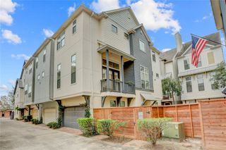 3225 Maxroy Street, Houston, TX 77008