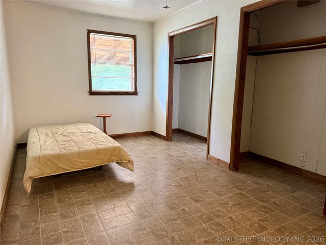 114142 S 4190 Road, Eufaula, OK 74432