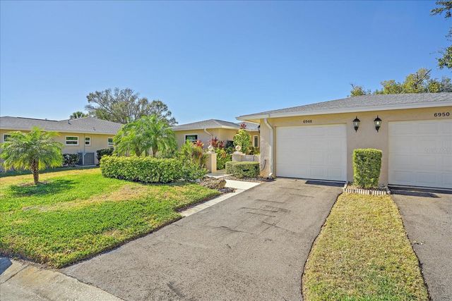 6948 W COUNTRY CLUB DRIVE N V-81, Sarasota, FL 34243