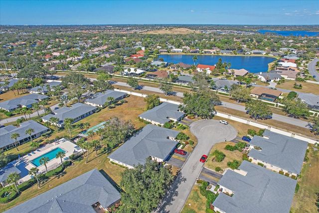 6948 W COUNTRY CLUB DRIVE N V-81, Sarasota, FL 34243