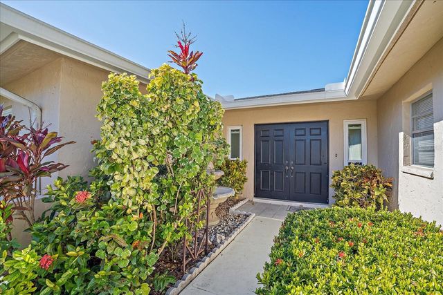 6948 W COUNTRY CLUB DRIVE N V-81, Sarasota, FL 34243