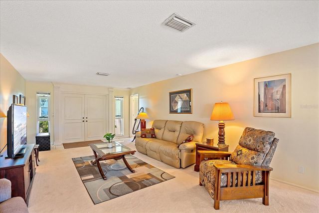 6948 W COUNTRY CLUB DRIVE N V-81, Sarasota, FL 34243