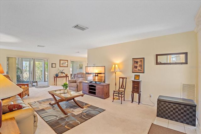 6948 W COUNTRY CLUB DRIVE N V-81, Sarasota, FL 34243