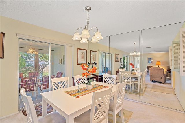 6948 W COUNTRY CLUB DRIVE N V-81, Sarasota, FL 34243