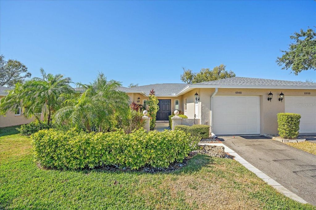 6948 W COUNTRY CLUB DRIVE N V-81, Sarasota, FL 34243