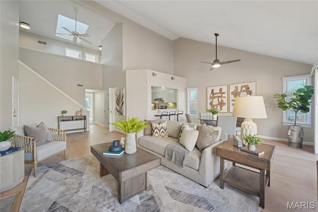 4454 Lindell Boulevard 32, St Louis, MO 63108