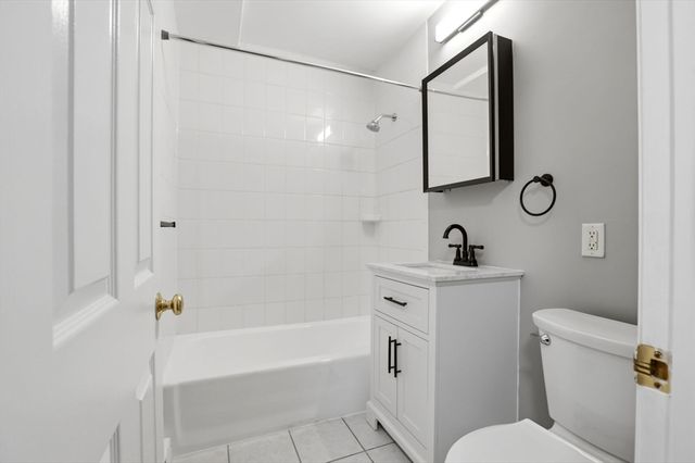 326 Broadway 6, Somerville, MA 02145