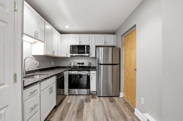 326 Broadway 6, Somerville, MA 02145