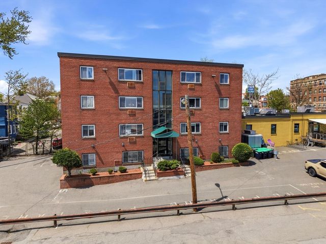 326 Broadway 6, Somerville, MA 02145