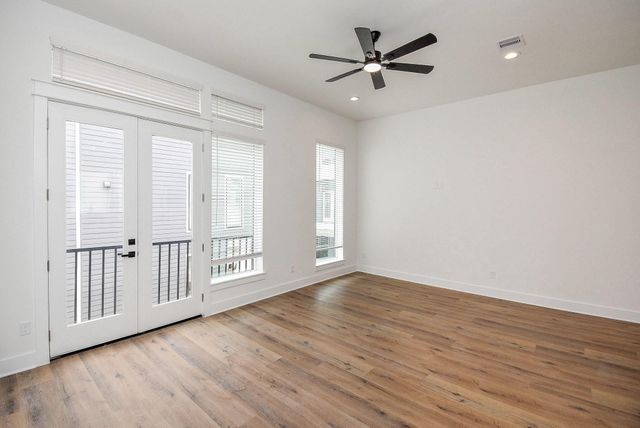 5613 Val Verde Street B, Houston, TX 77057