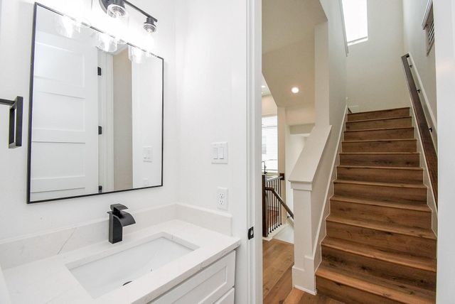 5613 Val Verde Street B, Houston, TX 77057