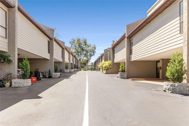 510 E Ponce De Leon Avenue J, Decatur, GA 30030