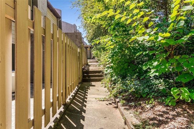 510 E Ponce De Leon Avenue J, Decatur, GA 30030