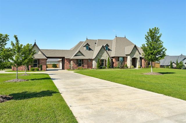 12448 SW 110th Street, Mustang, OK 73064