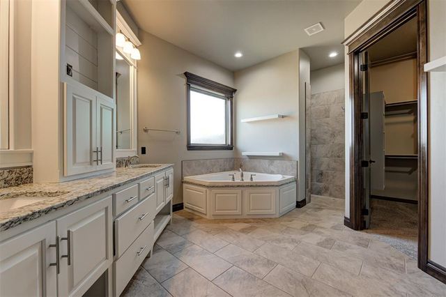 12448 SW 110th Street, Mustang, OK 73064