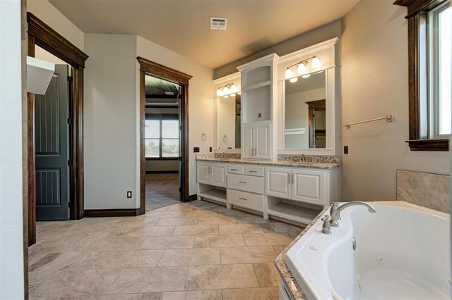 12448 SW 110th Street, Mustang, OK 73064
