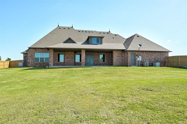 12448 SW 110th Street, Mustang, OK 73064