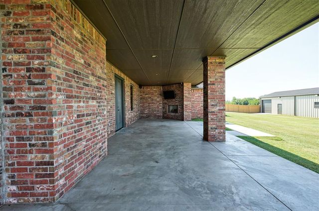 12448 SW 110th Street, Mustang, OK 73064
