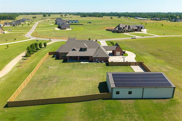 12448 SW 110th Street, Mustang, OK 73064