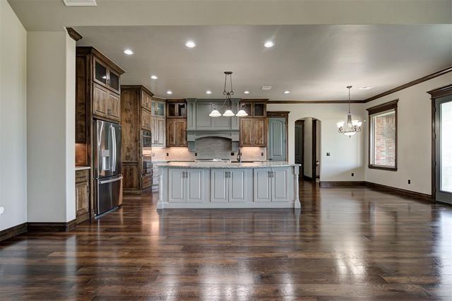 12448 SW 110th Street, Mustang, OK 73064