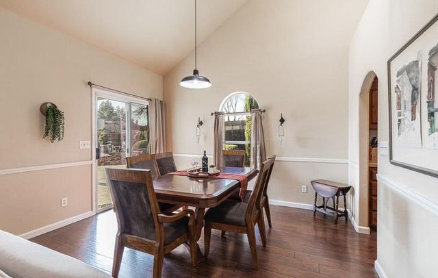 2757 E Jon Drive, Fresno, CA 93720