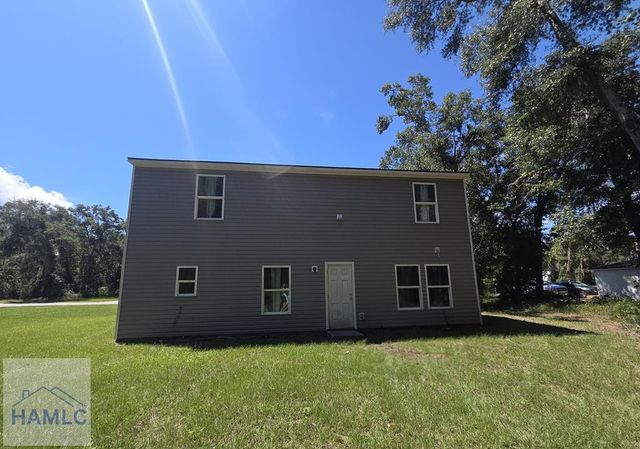 304 Sunrise Circle, Midway, GA 31320