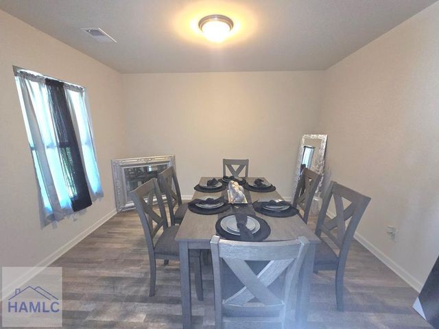 304 Sunrise Circle, Midway, GA 31320