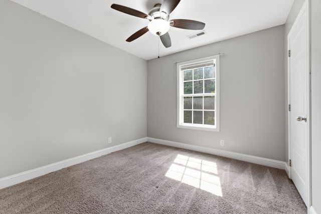 2885 Teakwood Dr, Clarksville, TN 37040