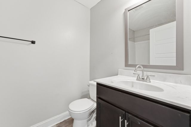 2885 Teakwood Dr, Clarksville, TN 37040