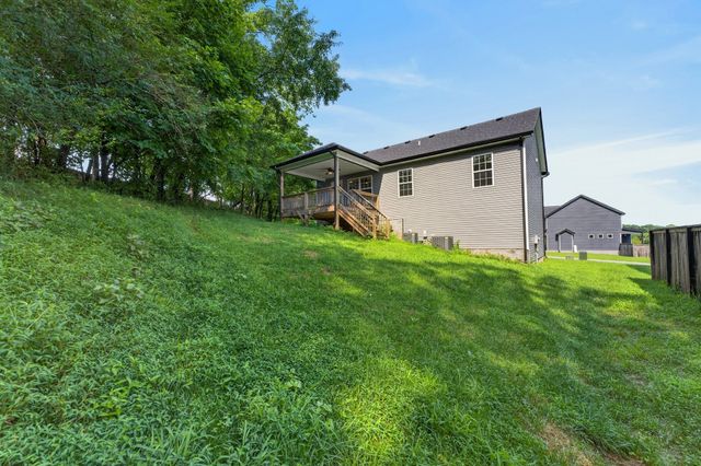 2885 Teakwood Dr, Clarksville, TN 37040