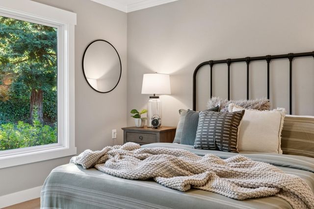 2133 Tice Creek 4, Walnut Creek, CA 94595