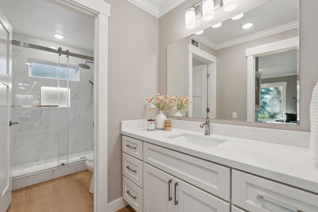 2133 Tice Creek 4, Walnut Creek, CA 94595