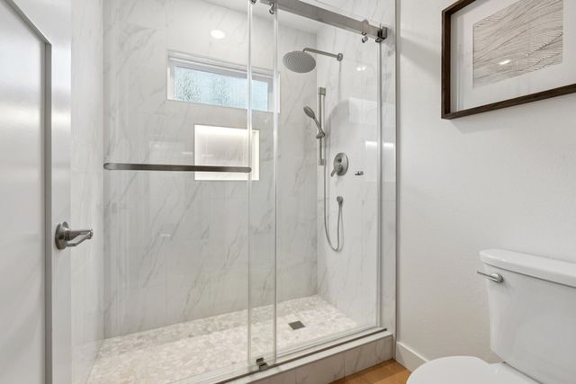 2133 Tice Creek 4, Walnut Creek, CA 94595