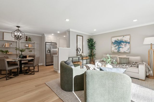 2133 Tice Creek 4, Walnut Creek, CA 94595