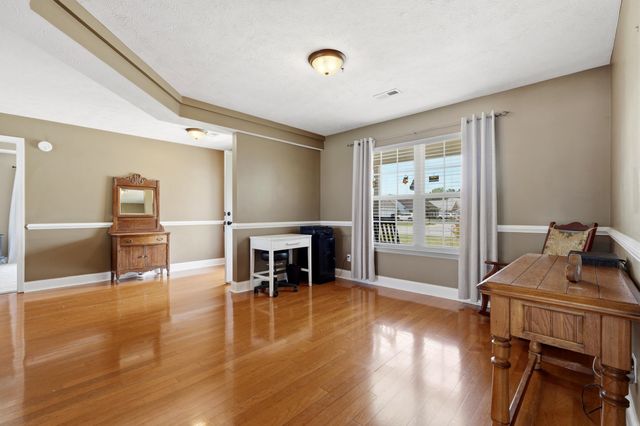 825 Golden Eagle Dr., Conway, SC 29527