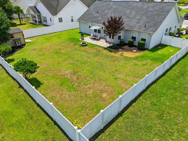 825 Golden Eagle Dr., Conway, SC 29527