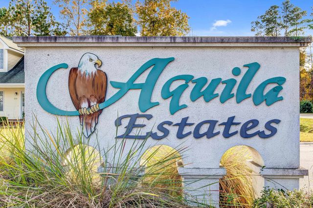 825 Golden Eagle Dr., Conway, SC 29527