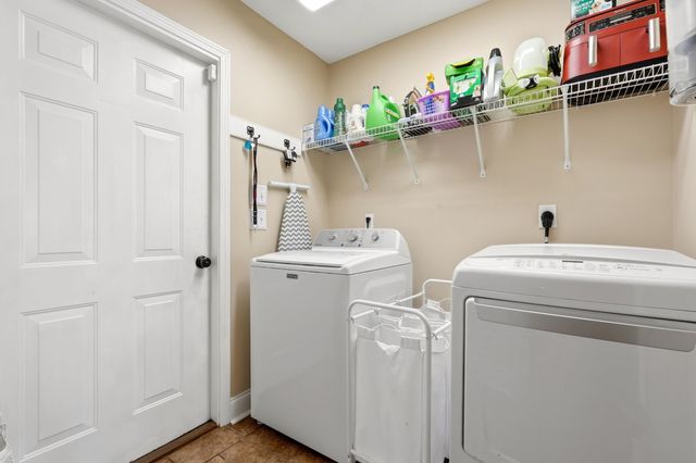 825 Golden Eagle Dr., Conway, SC 29527