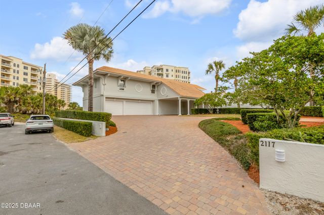 2117 Ocean Drive, New Smyrna Beach, FL 32169