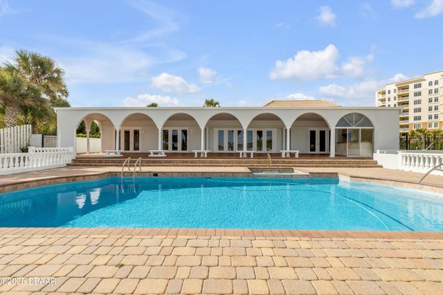 2117 Ocean Drive, New Smyrna Beach, FL 32169