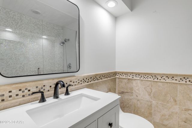 2117 Ocean Drive, New Smyrna Beach, FL 32169