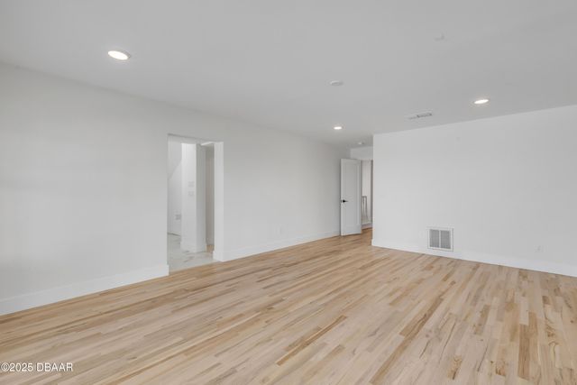 2117 Ocean Drive, New Smyrna Beach, FL 32169