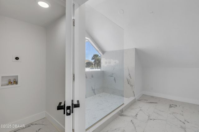 2117 Ocean Drive, New Smyrna Beach, FL 32169