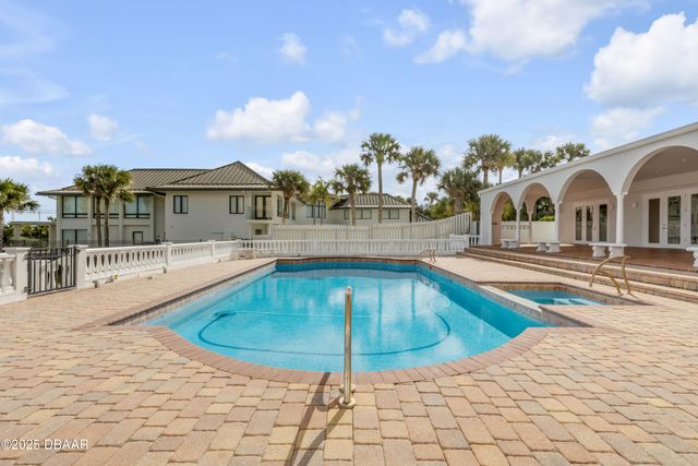 2117 Ocean Drive, New Smyrna Beach, FL 32169