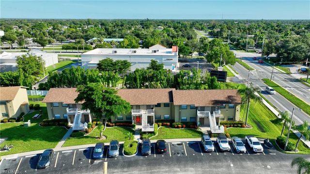 4781 Orange Grove BLVD 3, North Fort Myers, FL 33903